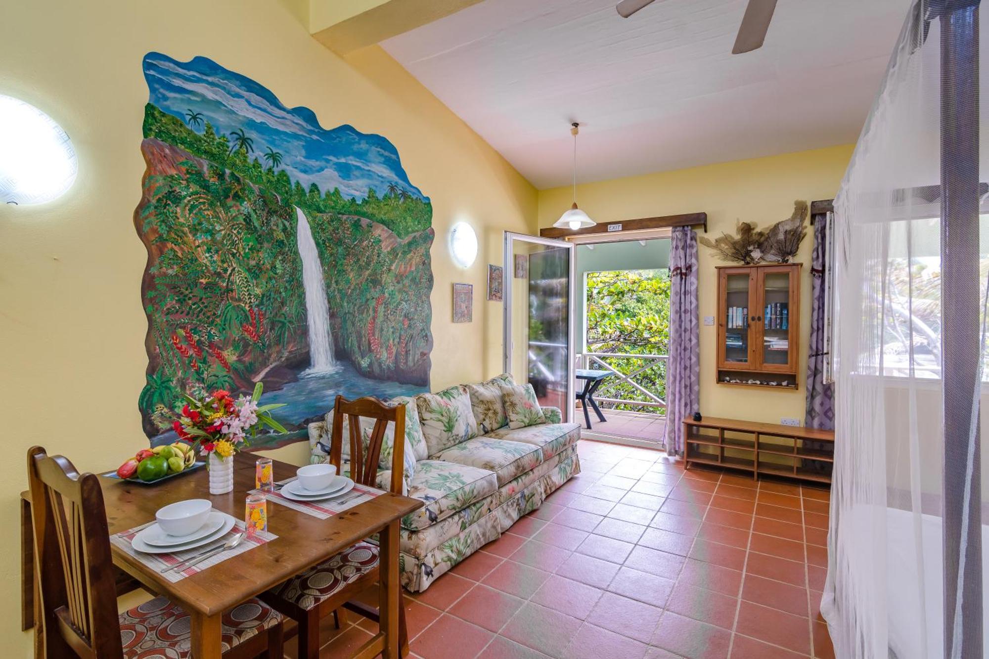 Cabier Ocean Lodge Crochu Екстериор снимка